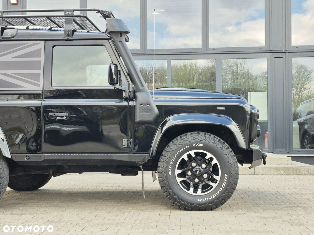 Land Rover Defender 2.2 TD4 E - 8
