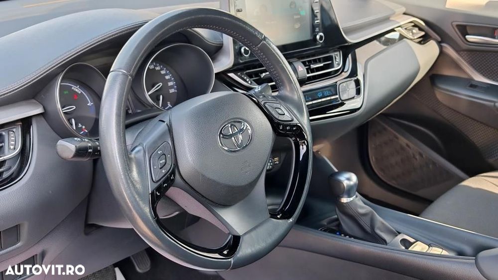 Toyota C-HR - 21