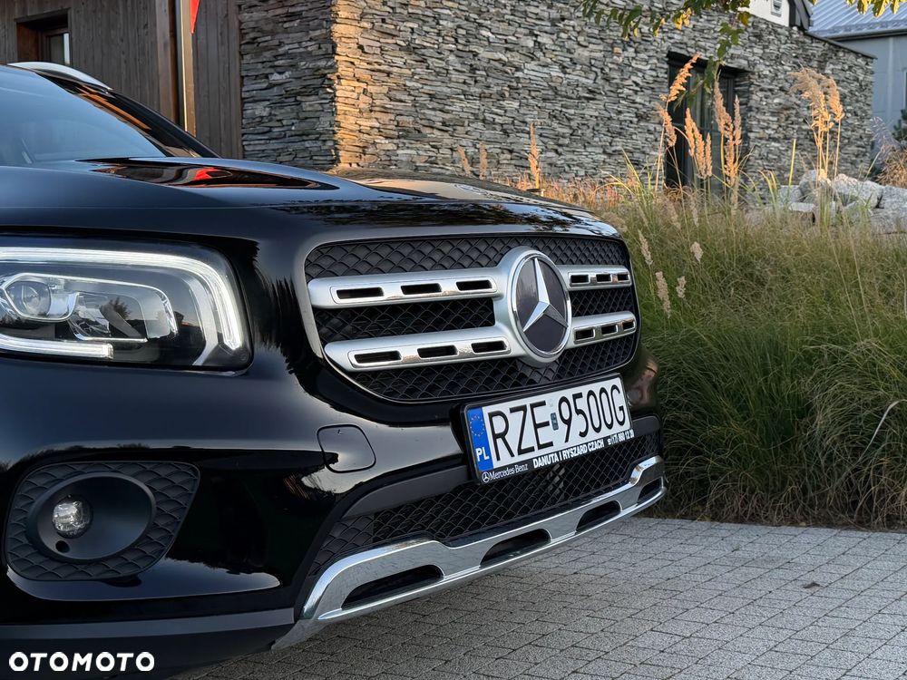 Mercedes-Benz GLB - 9
