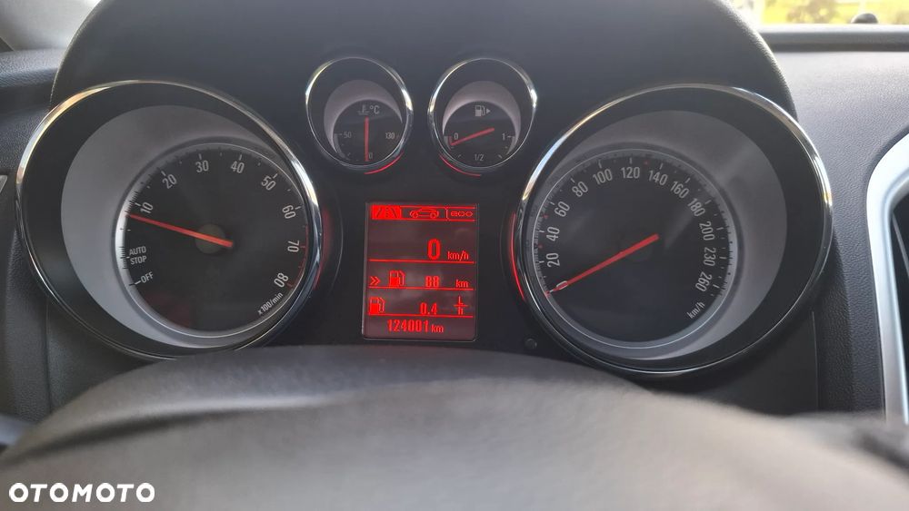 Opel Astra 1.4 T Cosmo S&S - 32