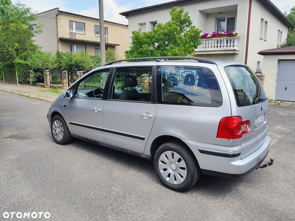 Volkswagen Sharan - 2