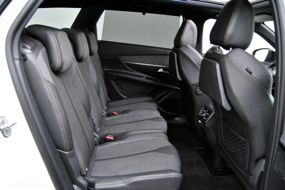 Peugeot 5008 2.0 BlueHDi Allure 7os - 23