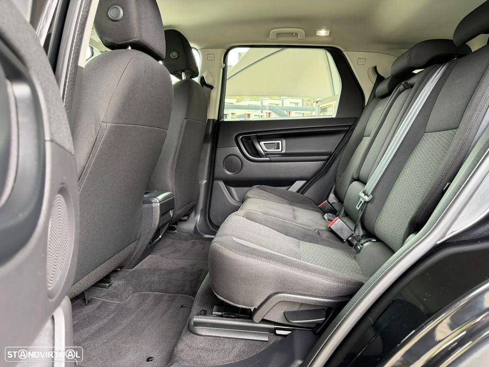 Land Rover Discovery Sport 2.0 eD4 HSE - 7
