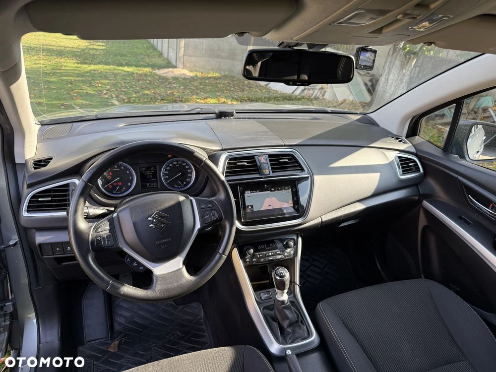Suzuki SX4 - 9