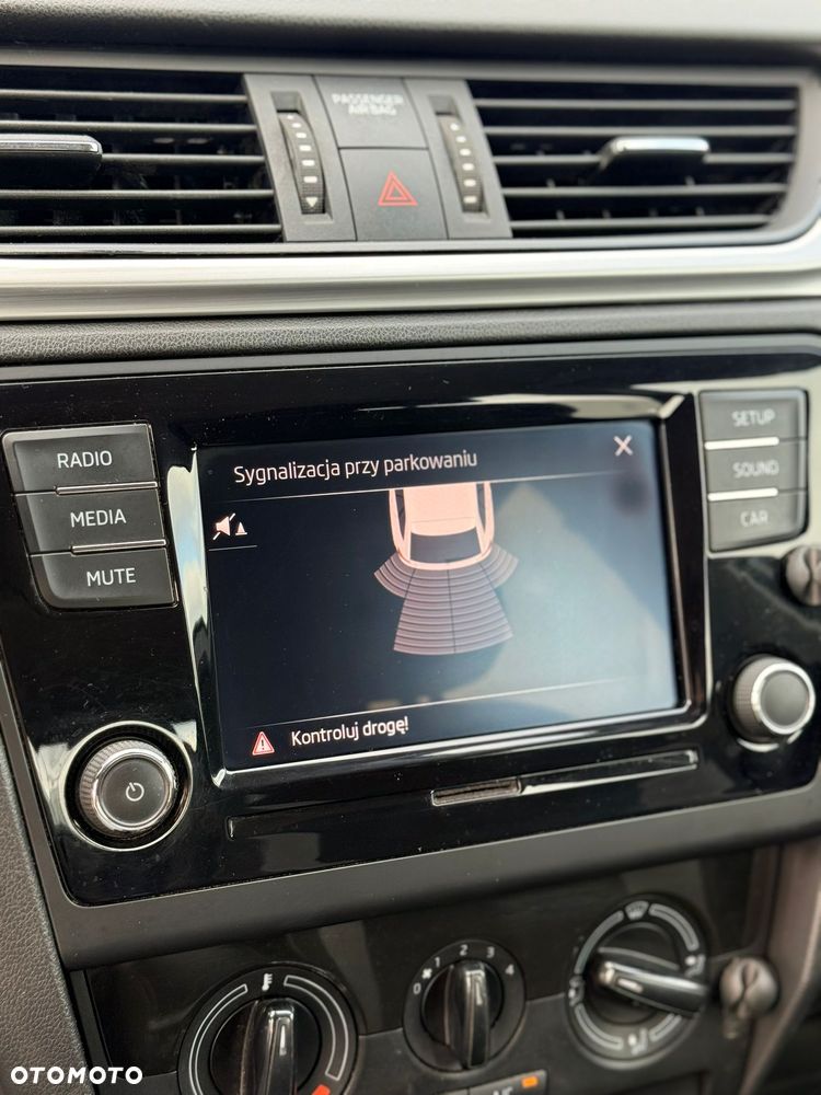 Skoda RAPID 1.0 TSI Ambition - 14