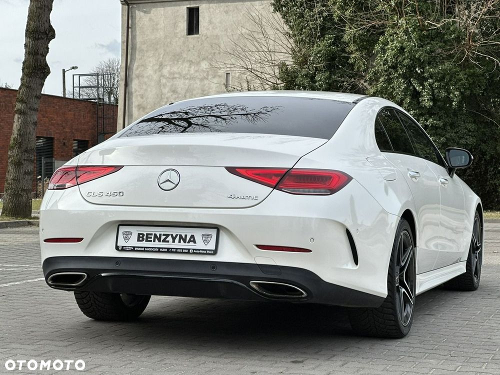Mercedes-Benz CLS - 4