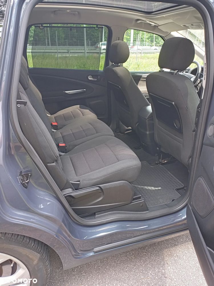 Ford S-Max - 7