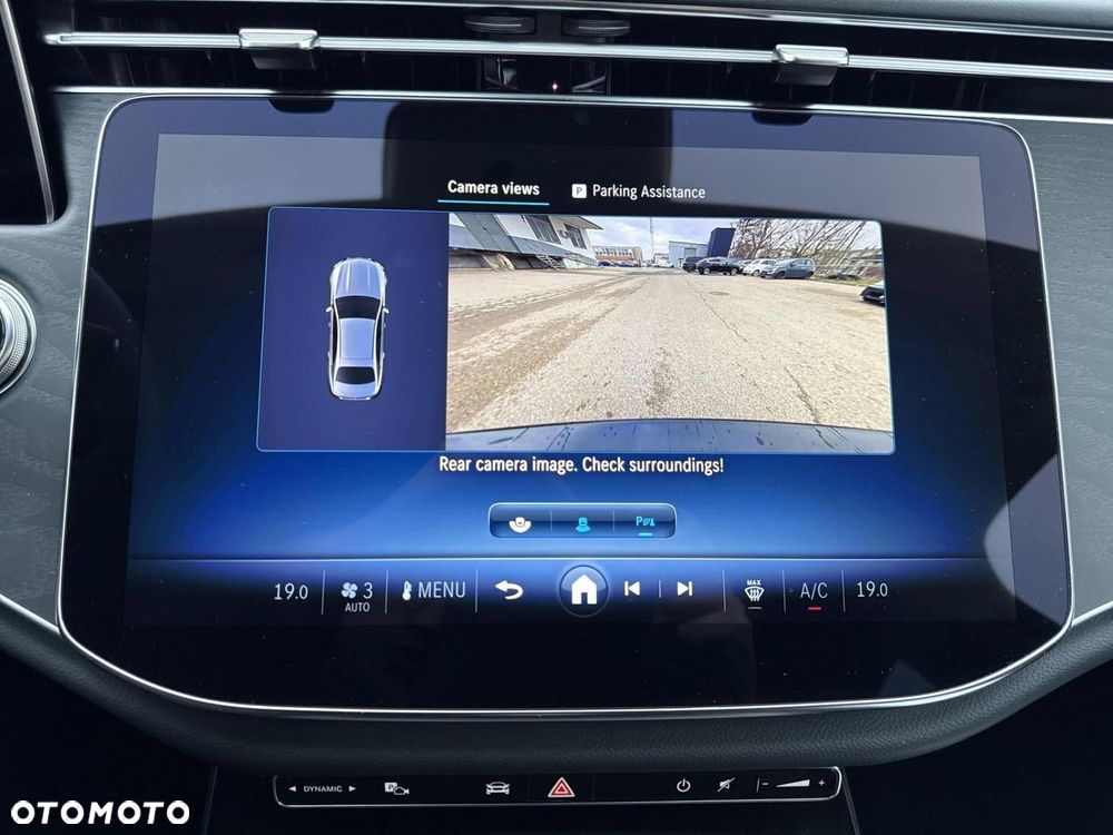 Mercedes-Benz Klasa E - 23