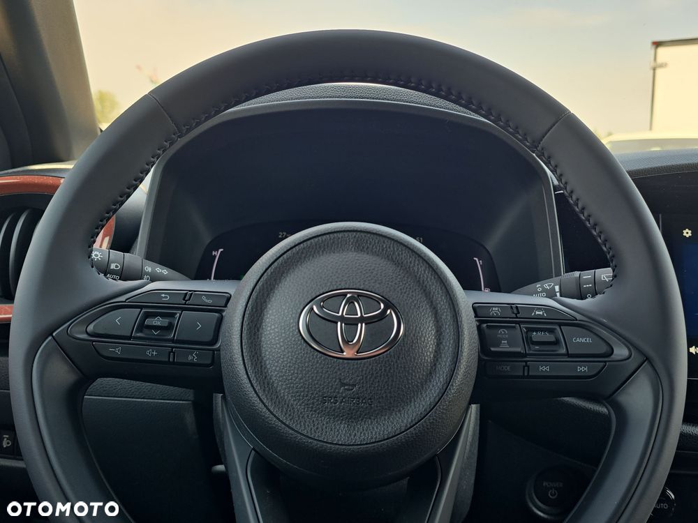 Toyota Aygo X Hybrid 1.5 Style e-CVT - 17