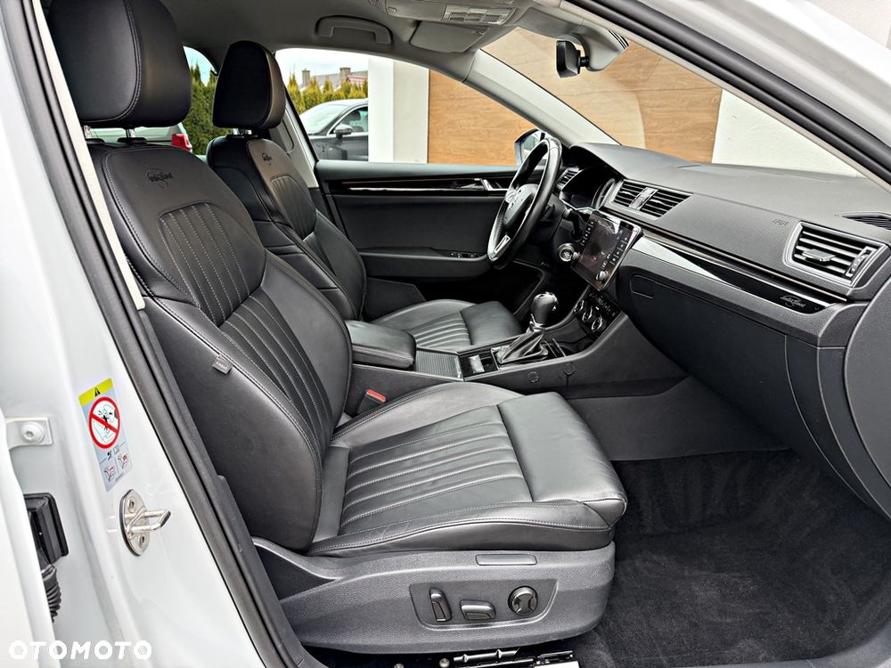 Skoda Superb 2.0 TDI DSG L&K - 23