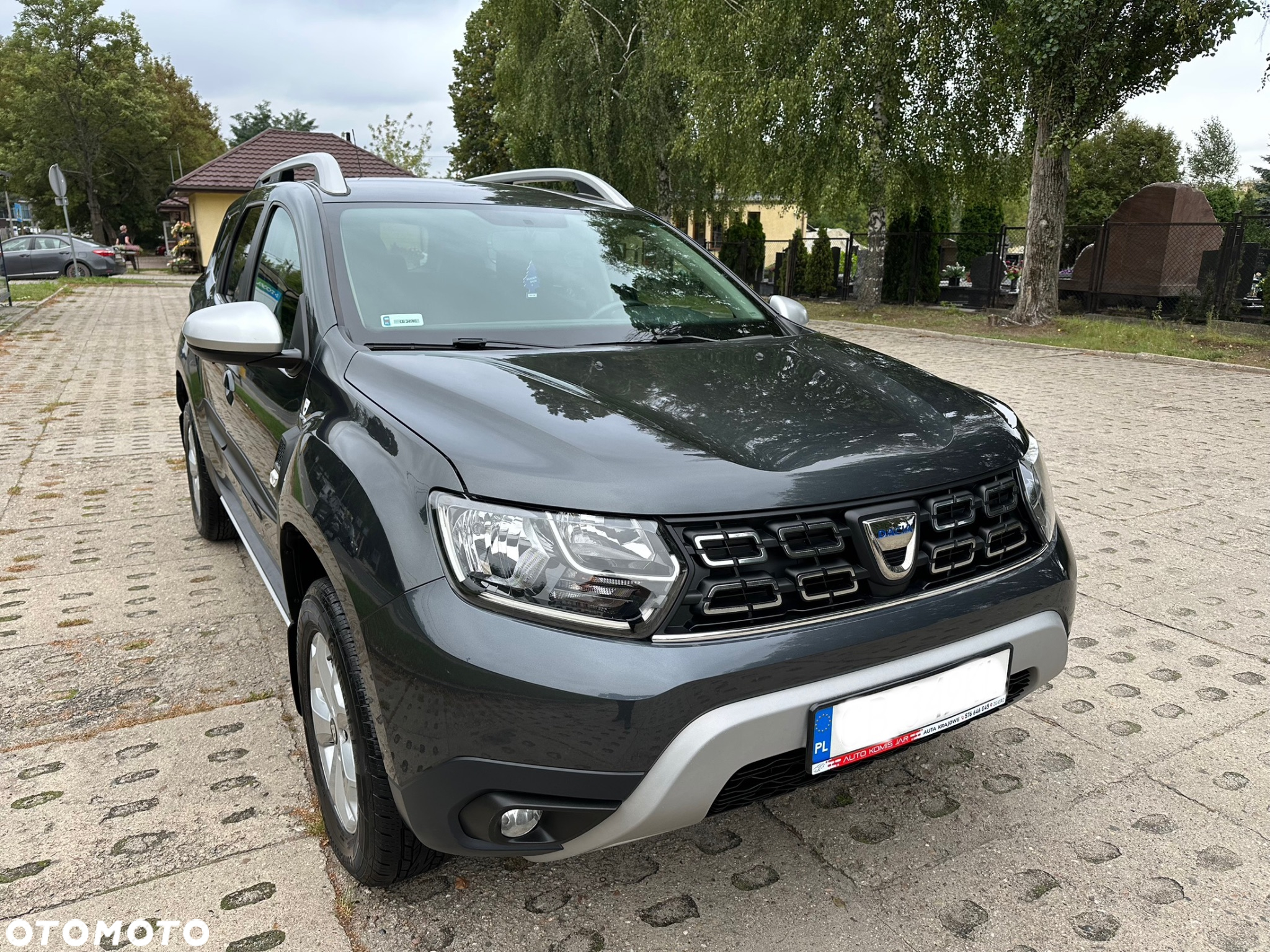 Dacia Duster 1.6 SCe Laureate S&S - 10