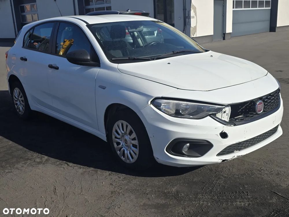 Fiat Tipo 1.3 MultiJet 16v Pop - 3