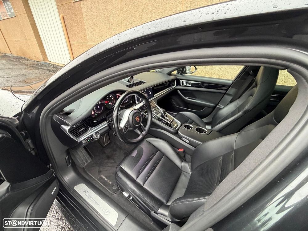 Porsche Panamera 4 S - 9