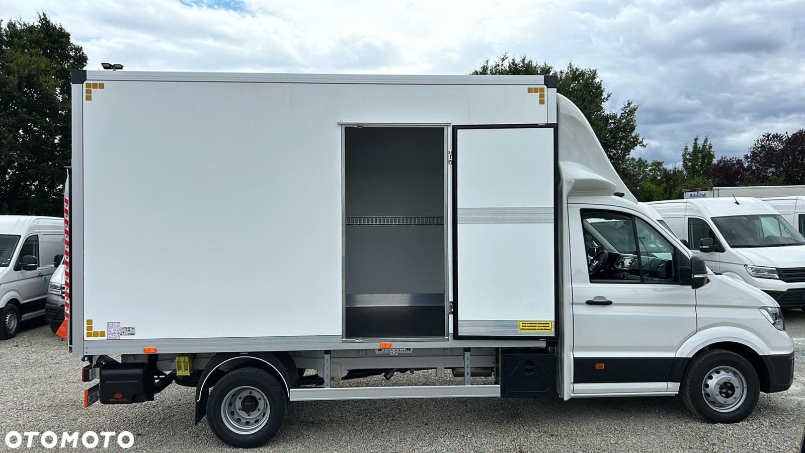 Volkswagen Crafter 50 KONTENER+WINDA Poj. Kabina na bliźniaku DMC=3.5t, 2.0BiTDI 163KM, 4490 mm - 9