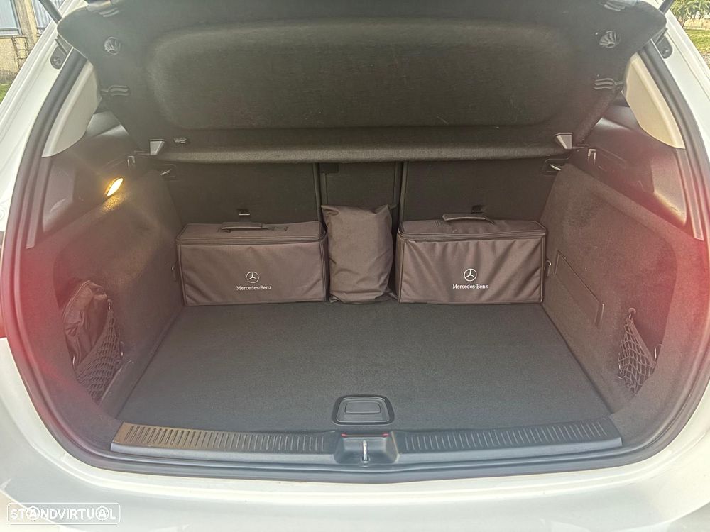 Mercedes-Benz B 250 e 8G-DCT AMG Line Advanced Plus - 22