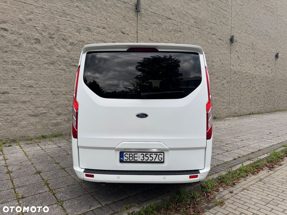 Ford Transit Custom 310 L2H1 Limited - 27