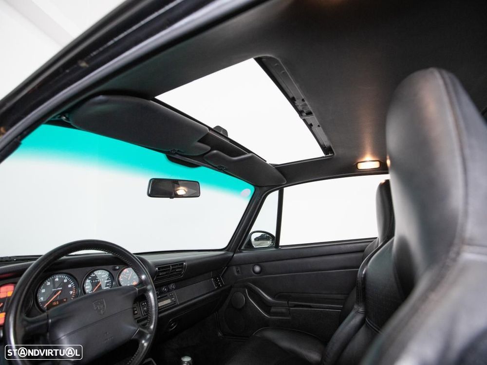 Porsche 911 (993) Coupé 3.6 Turbo - 11