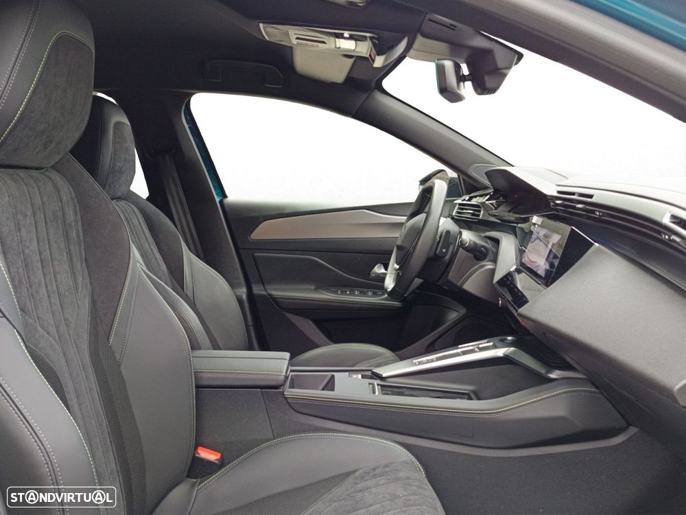Peugeot 408 180 e-EAT8 GT - 34