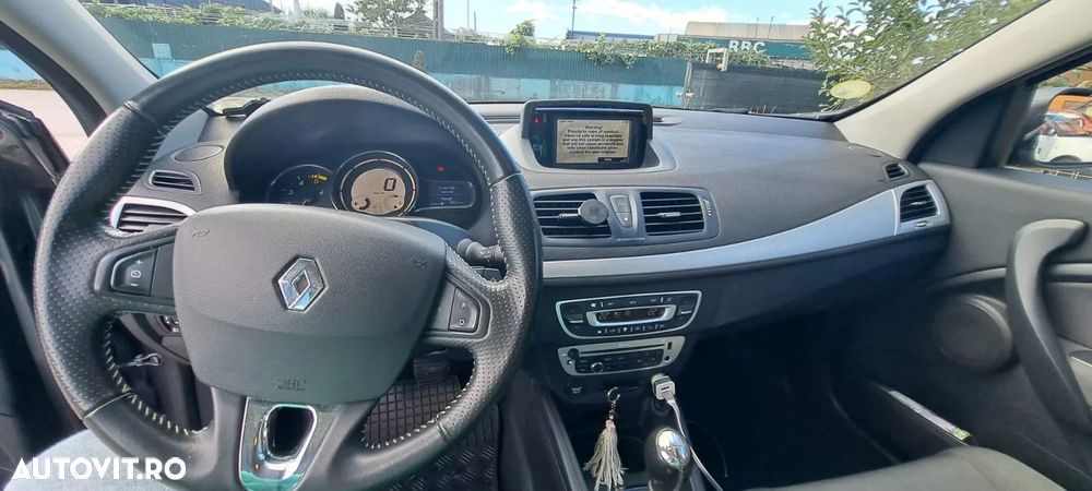 Renault Megane 1.5 dCi Dynamique - 7