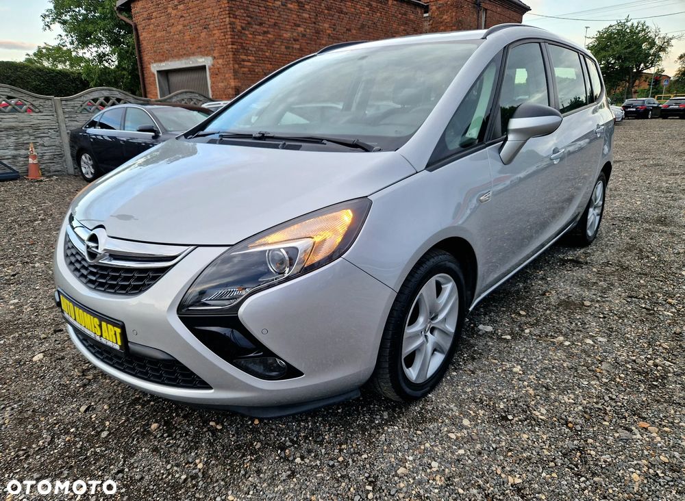 Opel Zafira 1.4 T Cosmo