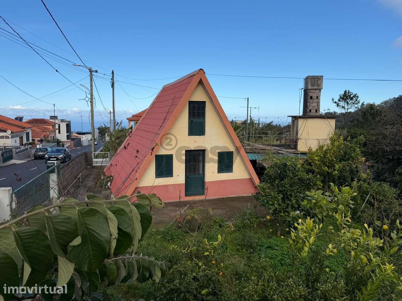 Moradia Típica Madeirense com Enorme Potencial, em Santana - Grande imagem: 5/12