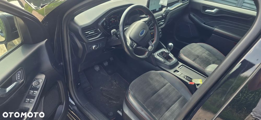Ford Kuga 2.0 EcoBlue mHEV FWD ST-Line X - 15