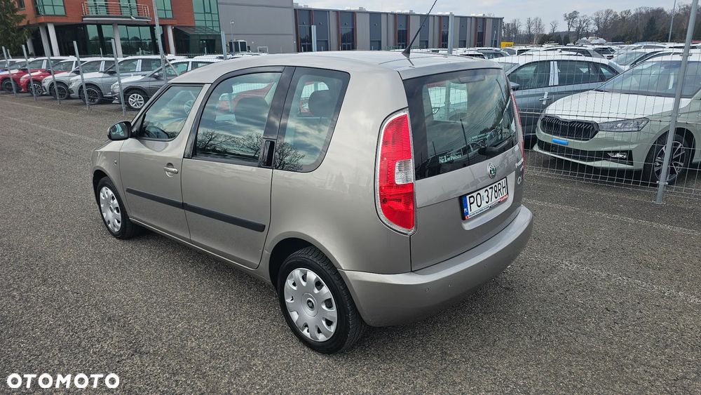 Skoda Roomster - 2