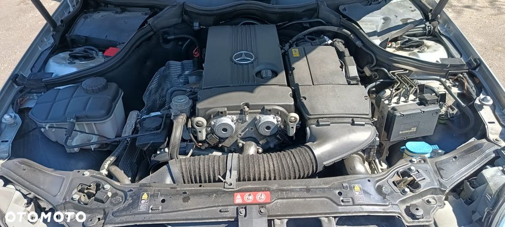 Mercedes-Benz Klasa C 180 Kompressor Starline - 24