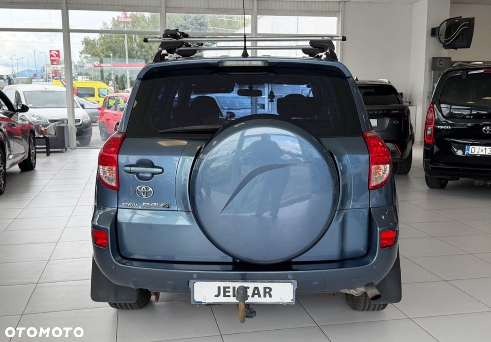 Toyota RAV4 2.2 D-4D Luna - 18