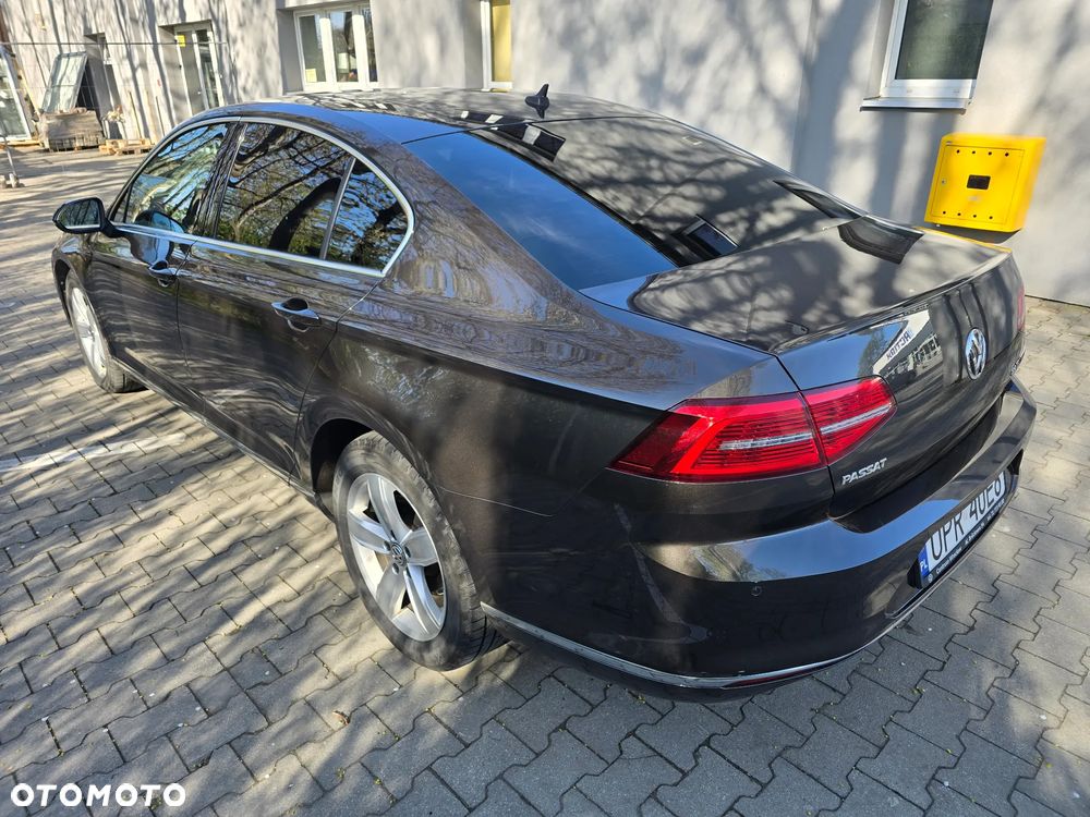 Volkswagen Passat 2.0 TDI BMT 4Mot Highline DSG - 3