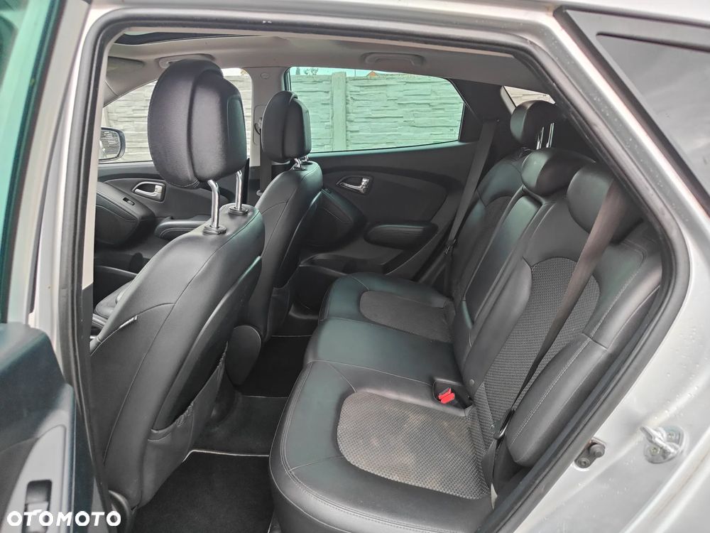 Hyundai ix35 1.7 CRDi Comfort 2WD - 12