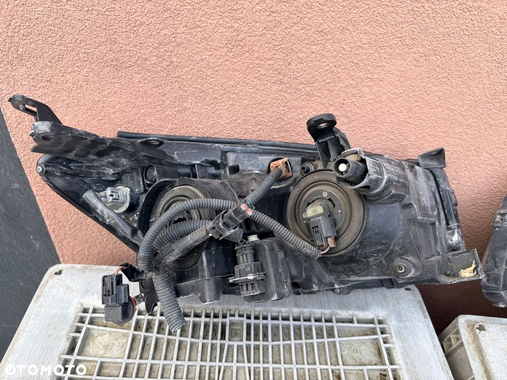 Lampa przednia TOYOTA RAV4 III LIFT KOMPLET EUROPA ORYGINALNE - 5