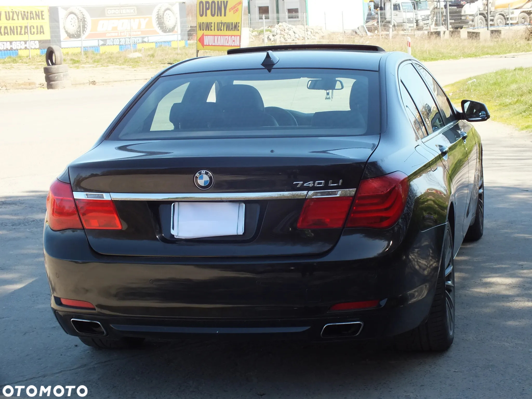 BMW Seria 7 740Li - 10