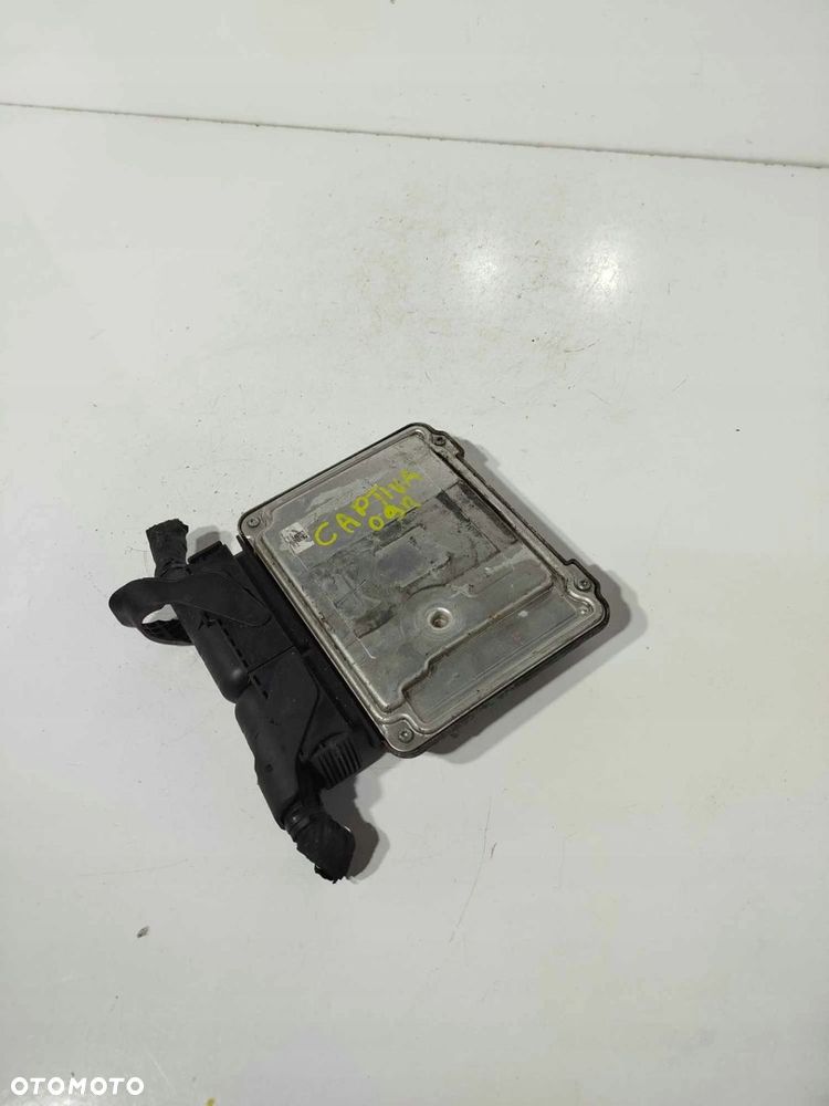 KOMPUTER SILNIKA CHEVROLET CAPTIVA 96858577GA - 2