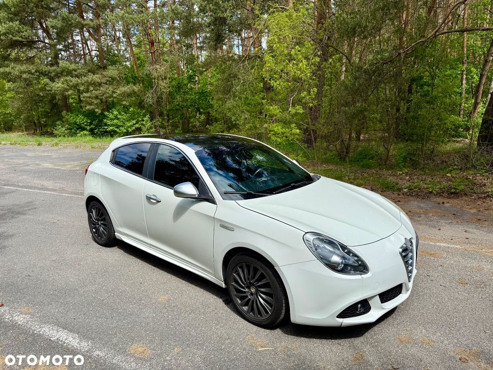 Alfa Romeo Giulietta 1.6 JTDM 16V - 2