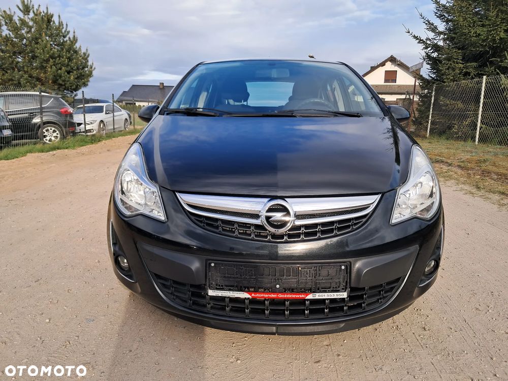 Opel Corsa 1.2 16V Cosmo - 10