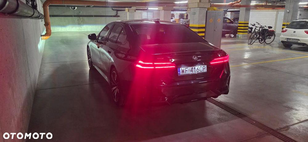 BMW Seria 5 540d xDrive mHEV M Sport - 16