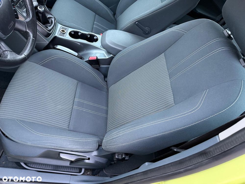 Ford C-MAX 1.6 TDCi Edition - 16