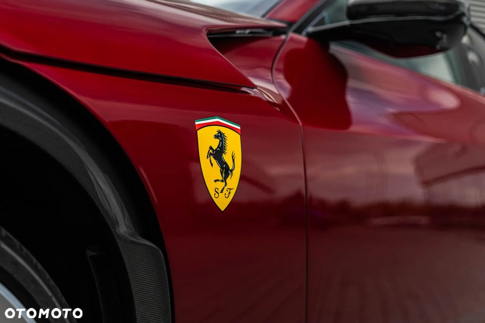 Ferrari Purosangue - 12