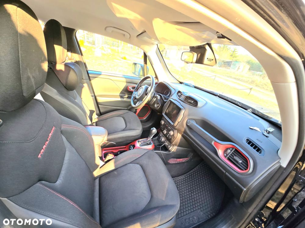 Jeep Renegade 1.3 GSE T4 Turbo Upland 4x4 S&S - 13