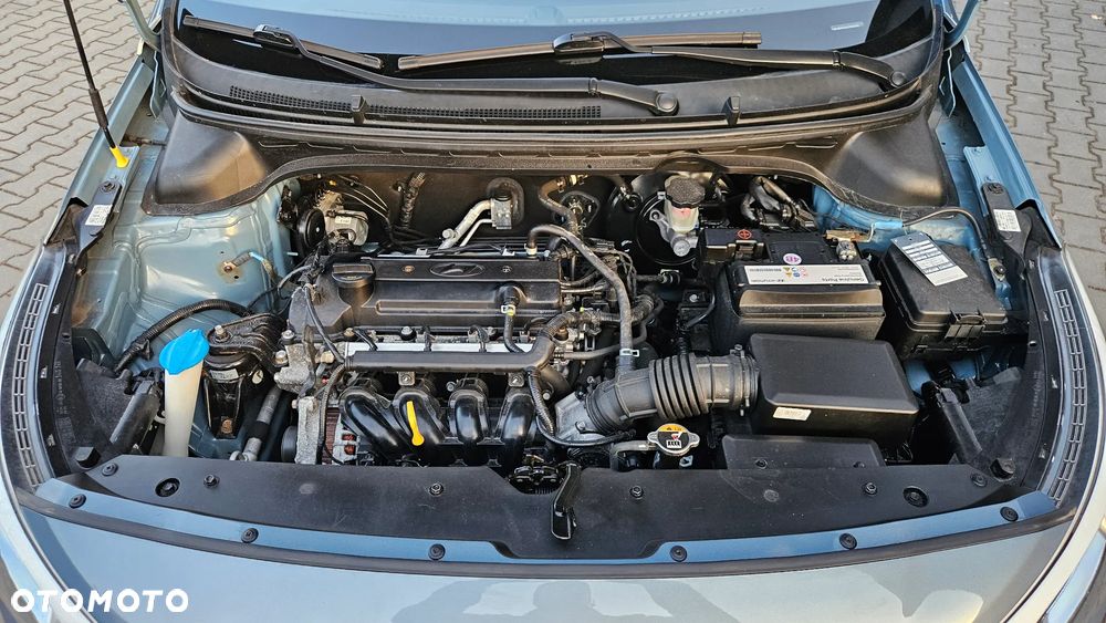 Hyundai i20 1.2 Elegant - 12