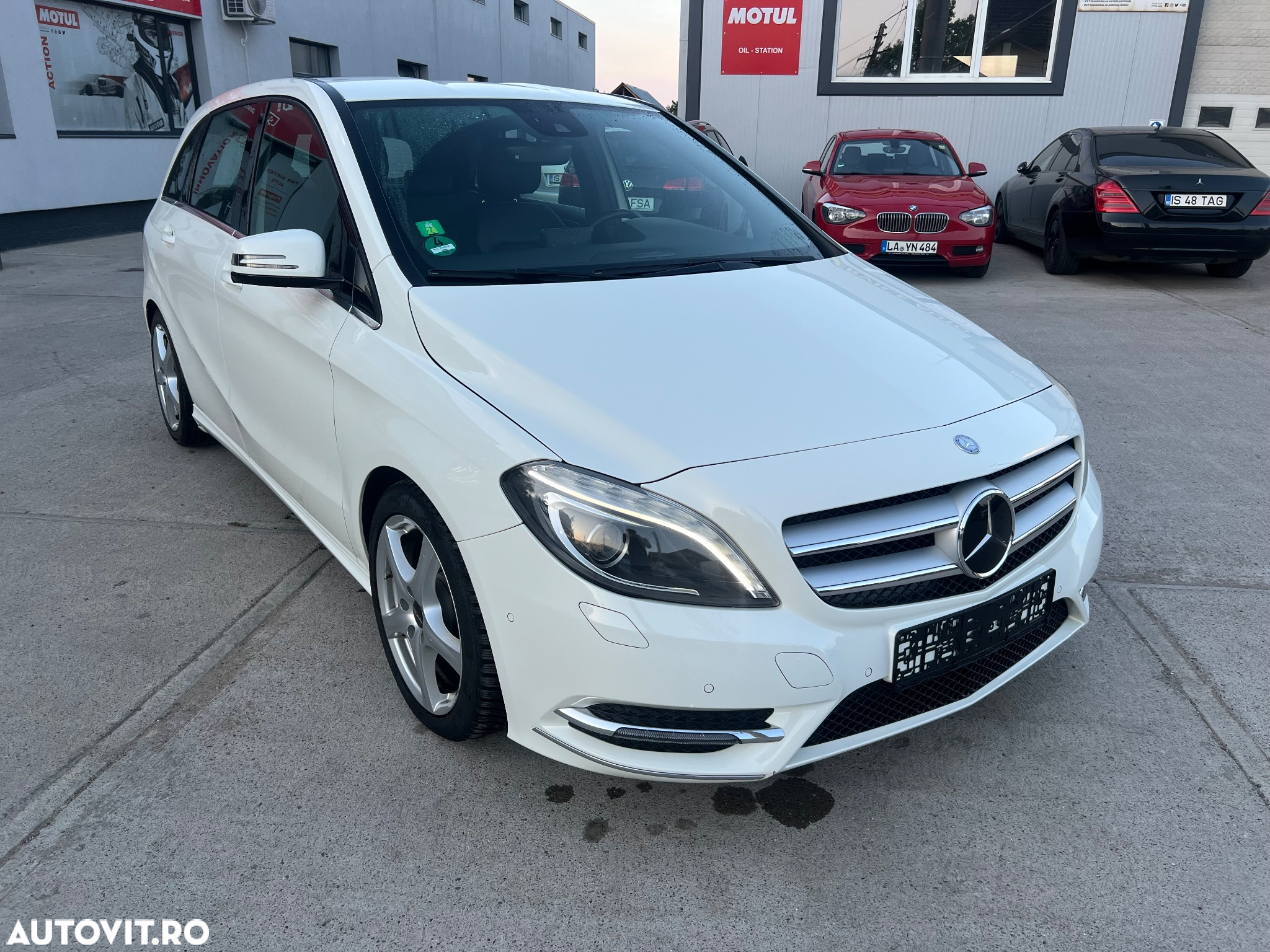 Mercedes-Benz B 200 BlueEFFICIENCY - 10