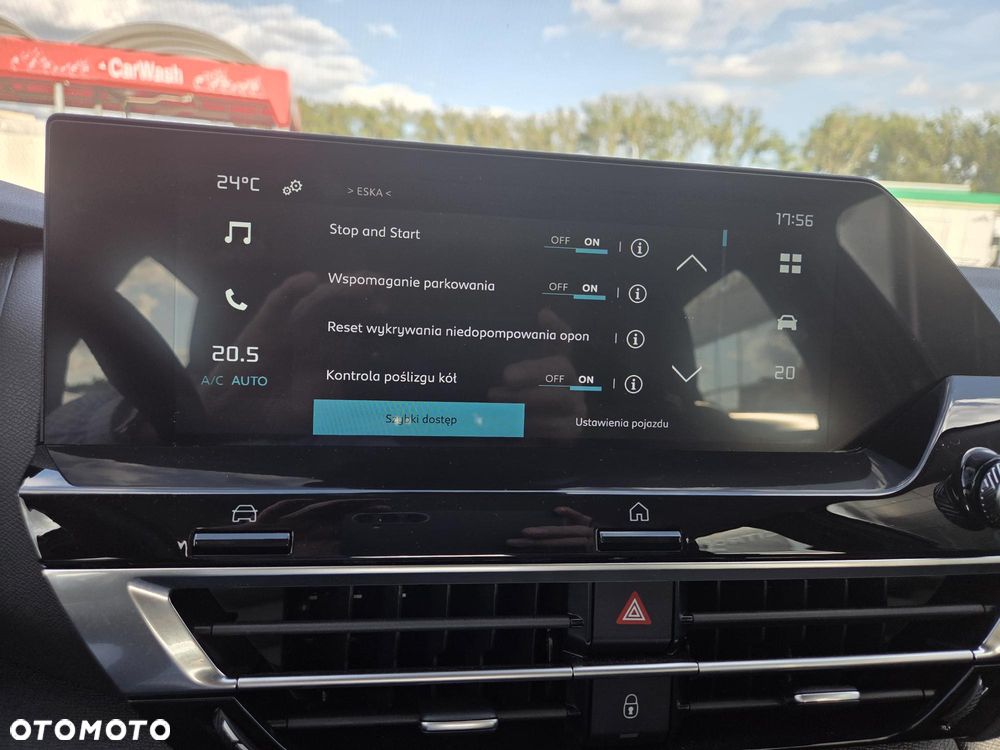 Citroën C4 1.2 PureTech Plus S&S EAT8 - 21