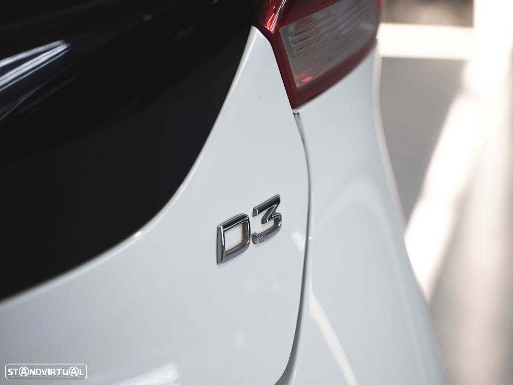 Volvo V40 2.0 D3 R-Design - 14