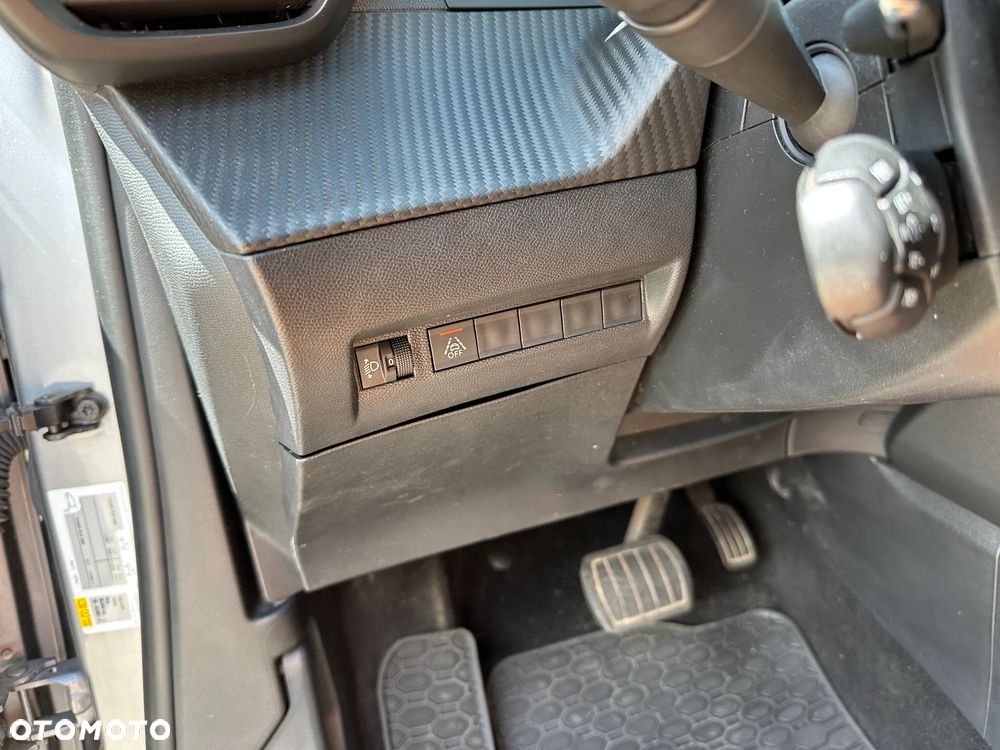Peugeot 2008 - 20