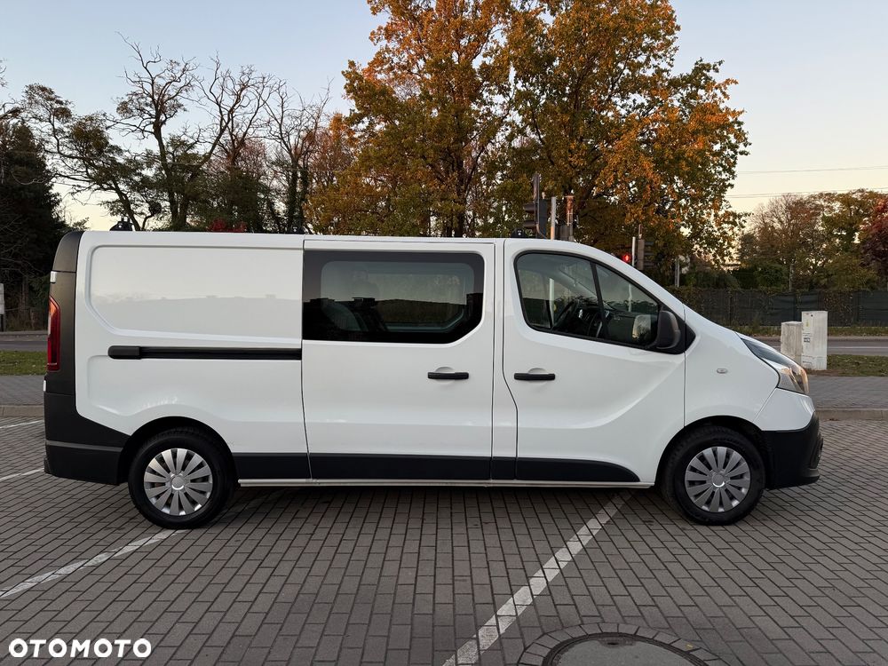 Renault Trafic - 1