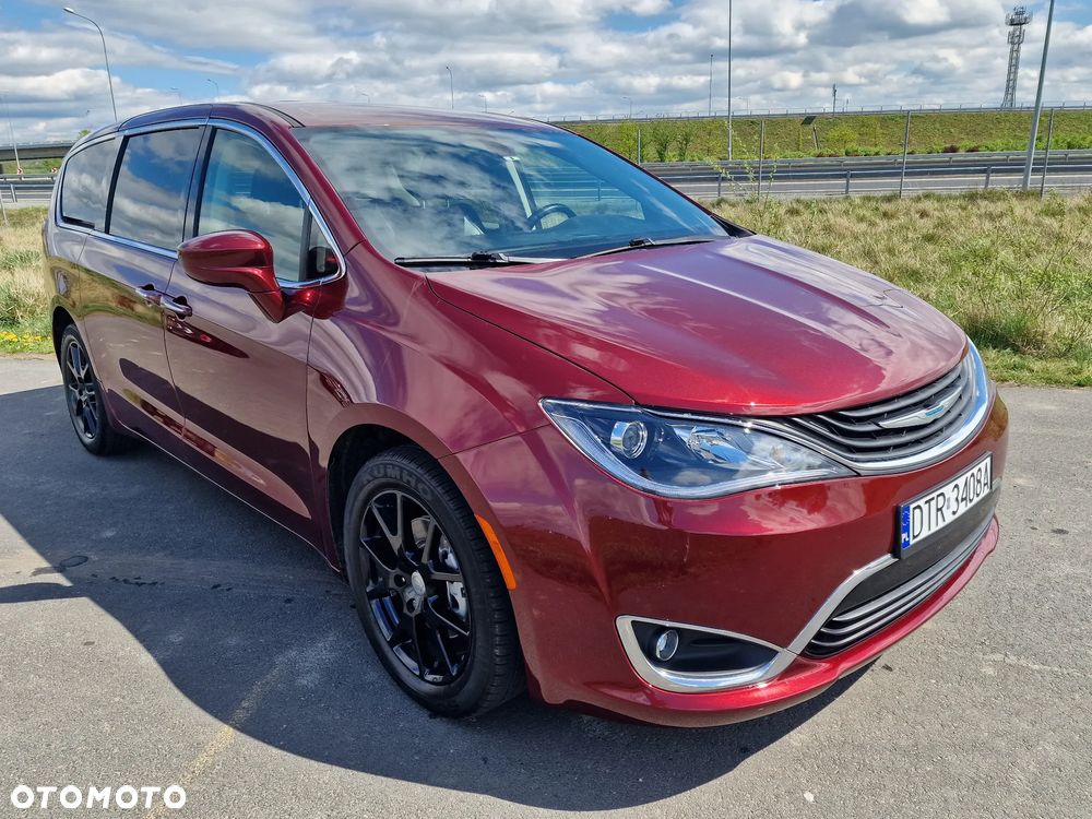 Chrysler Pacifica - 14