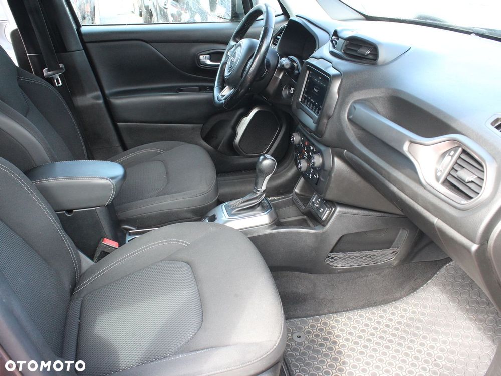 Jeep Renegade 1.3 GSE T4 Turbo Limited FWD S&S - 10