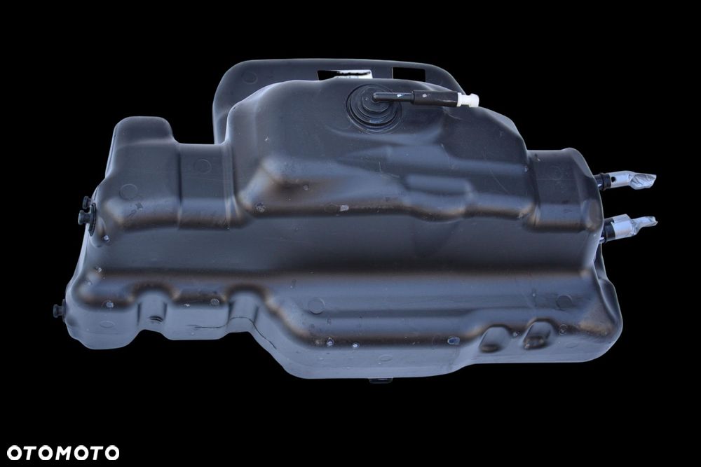 5803236615 ; 5802823933 Iveco Daily 2022 zbiornik AdBlue - 2