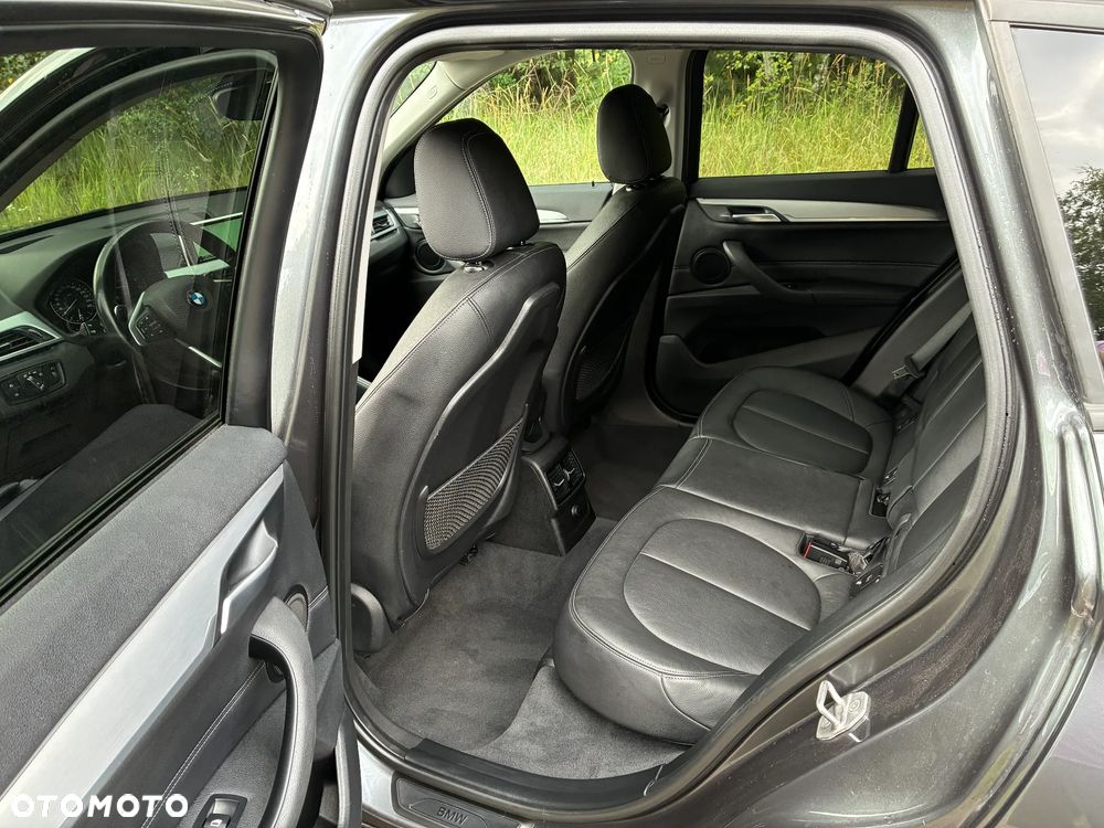 BMW X1 xDrive25i M Sport sport - 14